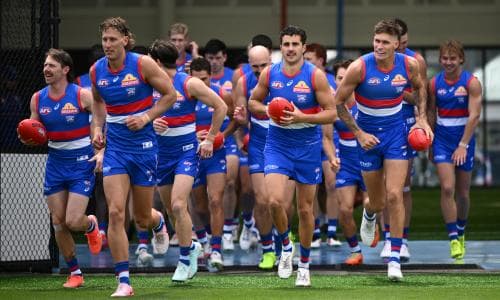 AFL footy is protected by anti-siphoning rules, so why must fans pay to watch some games? | Jack Snape