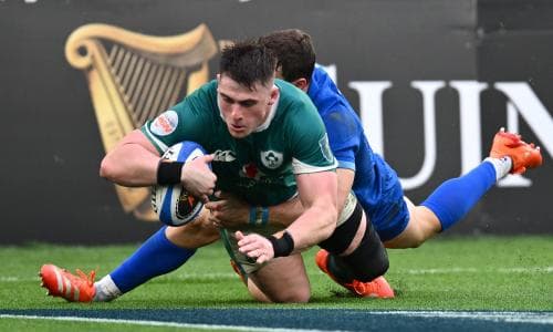 Dan Sheehan’s hat-trick sees off Italy and allows Ireland to celebrate legends