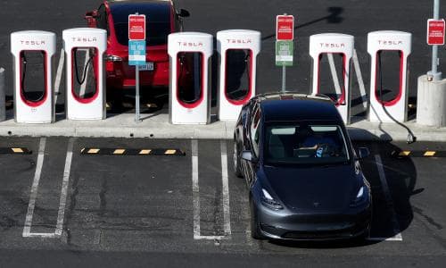 Tesla sees disappointing fourth-quarter earnings amid declining car deliveries